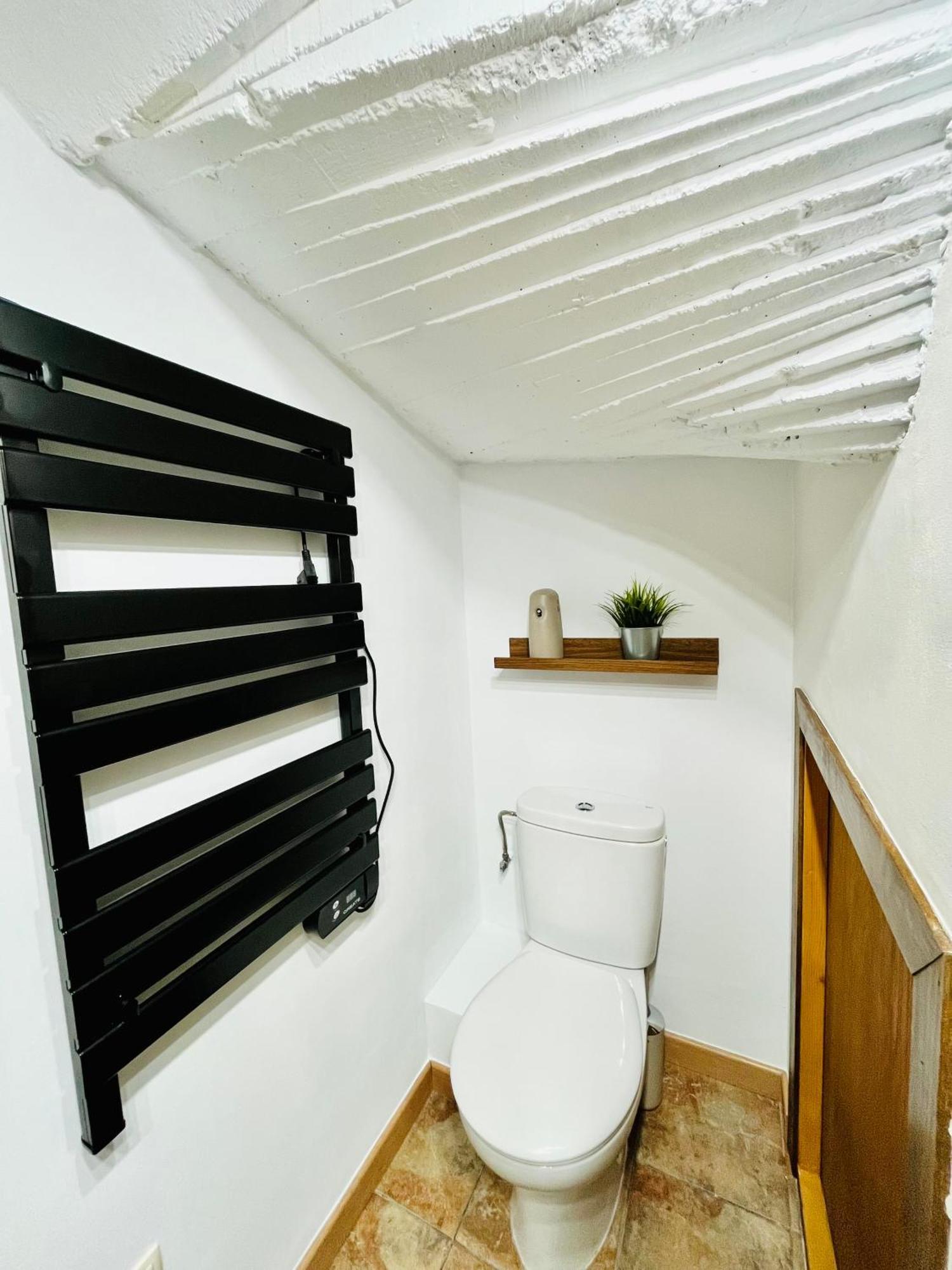 Nuevo Cosy Loft 4Pax Estavar Buitenkant foto